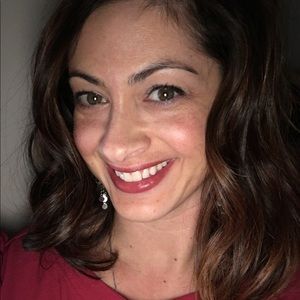 Meet your Posher, Marisa